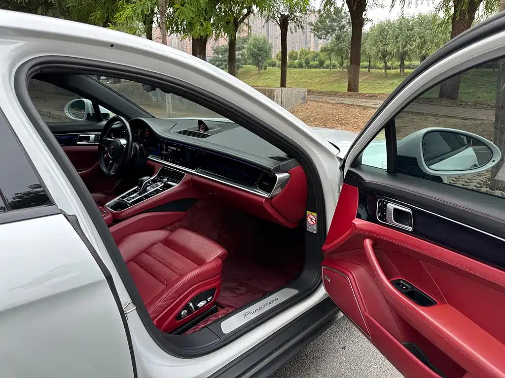 Porsche Panamera — миниатюра 16