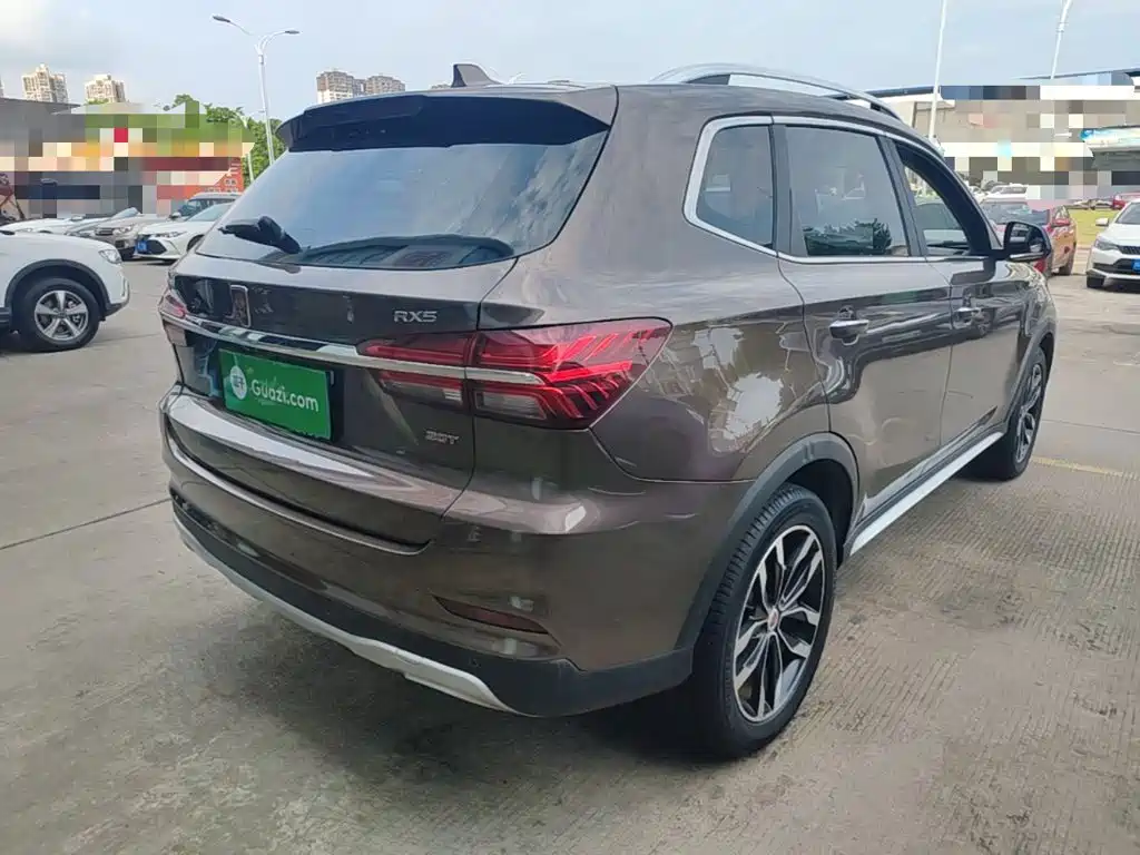 Roewe RX5 — миниатюра 7