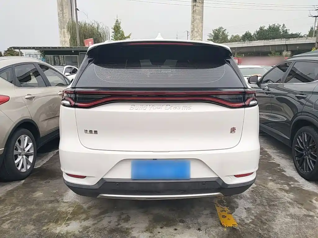 BYD Tang — миниатюра 6