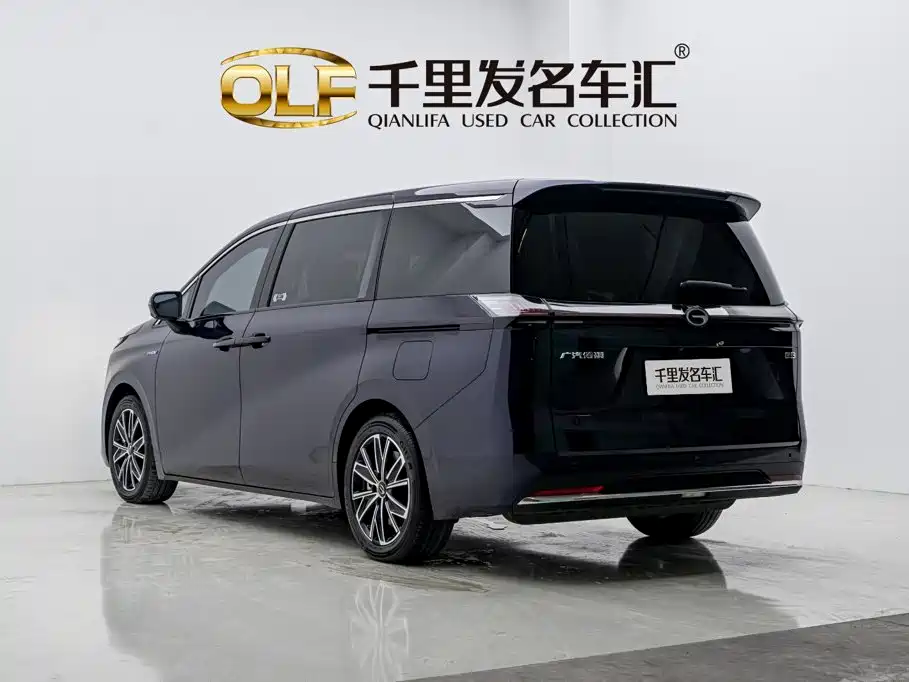 GAC Motor 传祺E8 PHEV — миниатюра 4