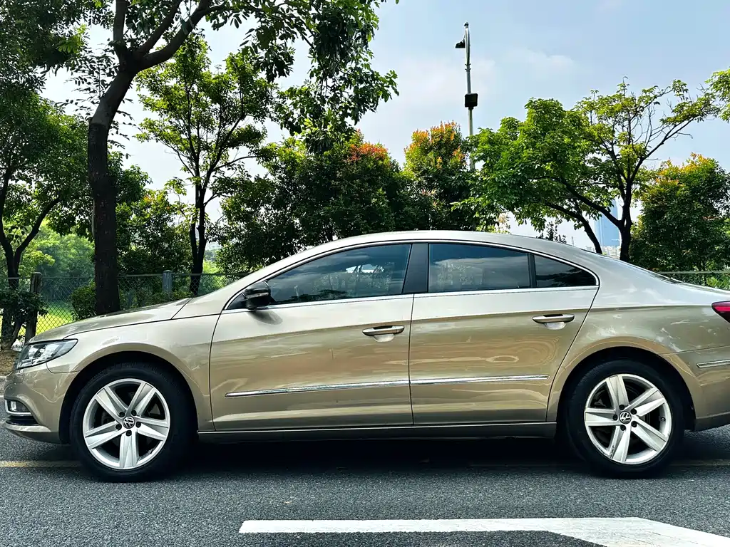 Volkswagen CC — миниатюра 4