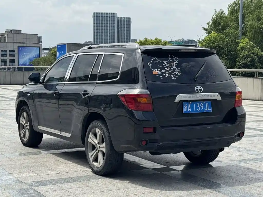 Toyota Highlander — миниатюра 11