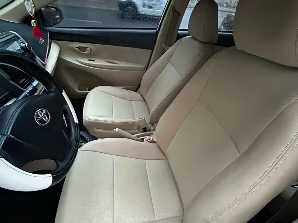 Toyota Vios — миниатюра 4
