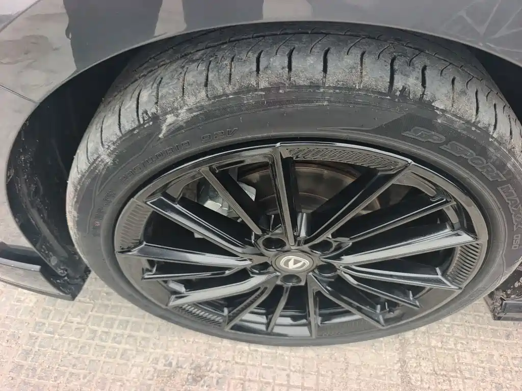Changan UNI-V — миниатюра 5