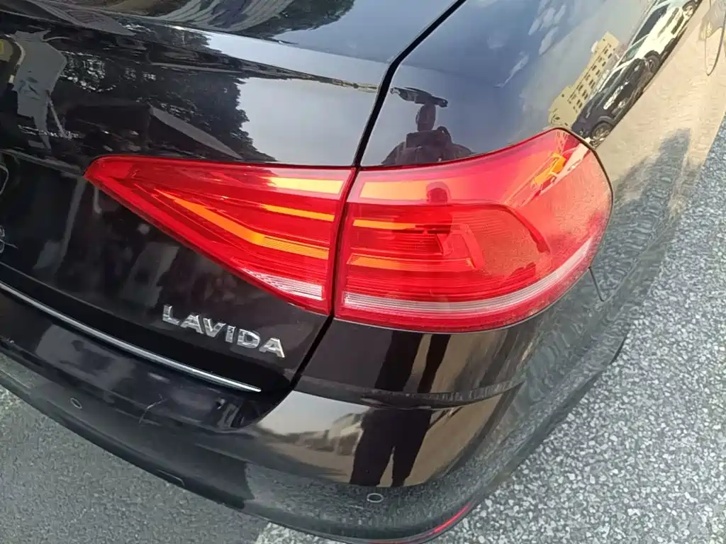Volkswagen Lavida — миниатюра 8