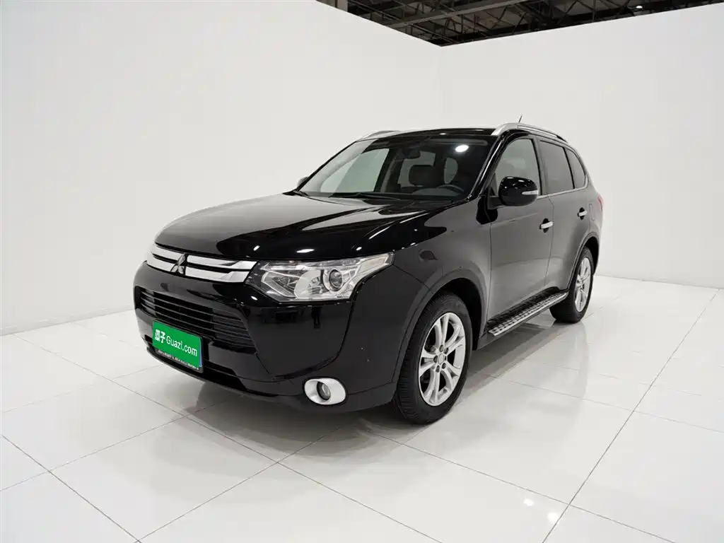 Купить Mitsubishi Outlander (Import)