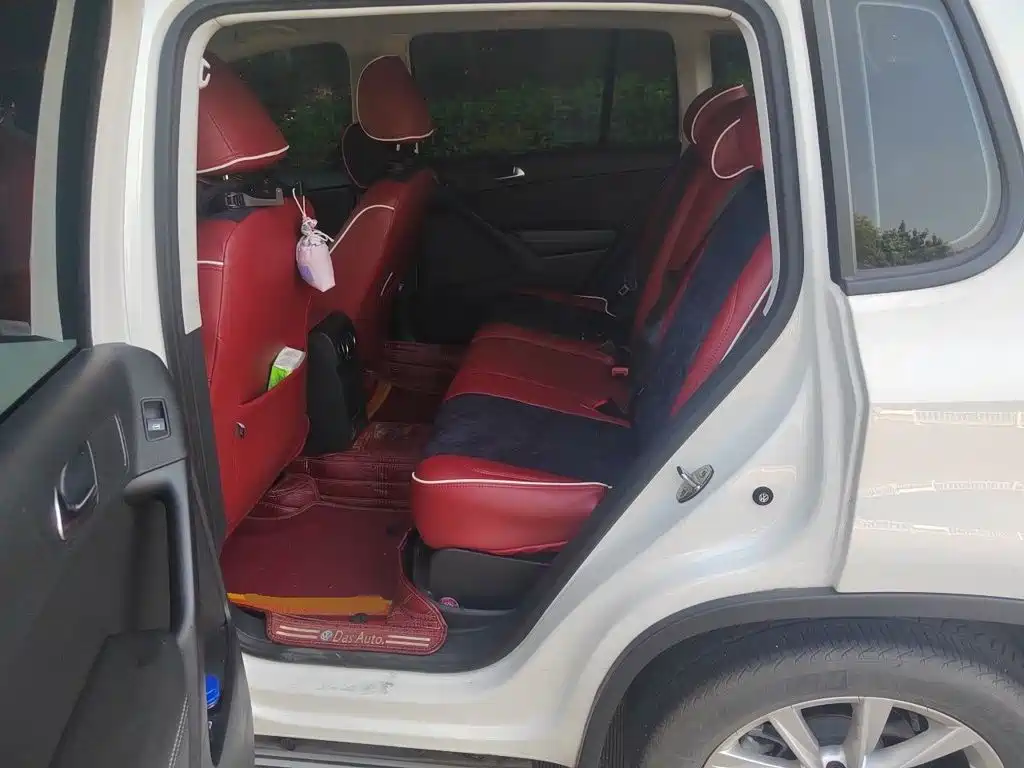 Volkswagen Tiguan — миниатюра 13