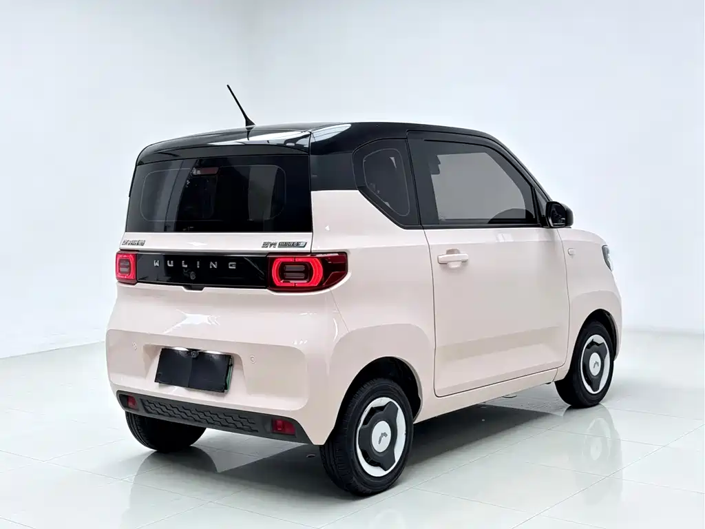 Wuling MINIEV — миниатюра 11