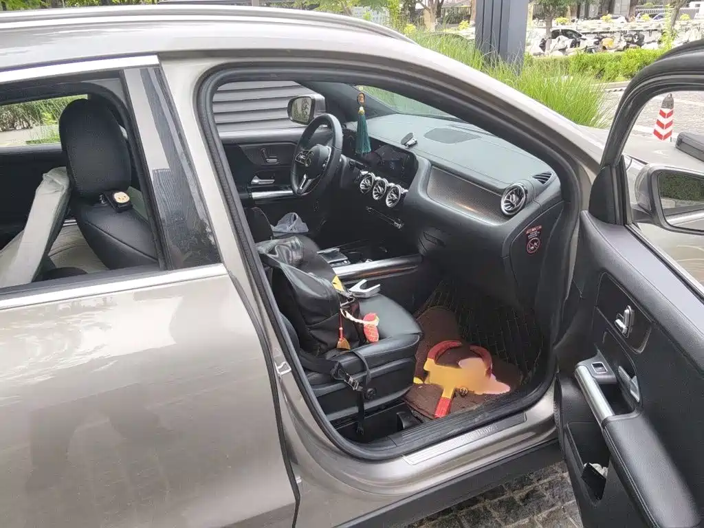 Mercedes-Benz GLA — миниатюра 20