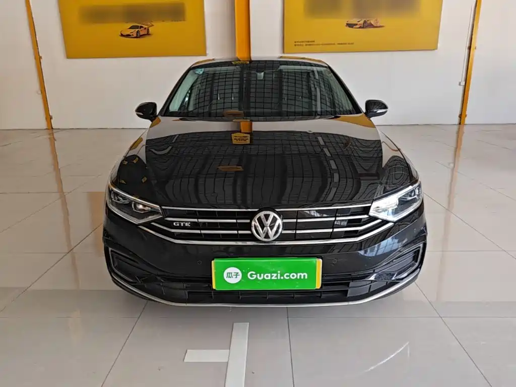 Volkswagen Magotan PHEV — миниатюра 3