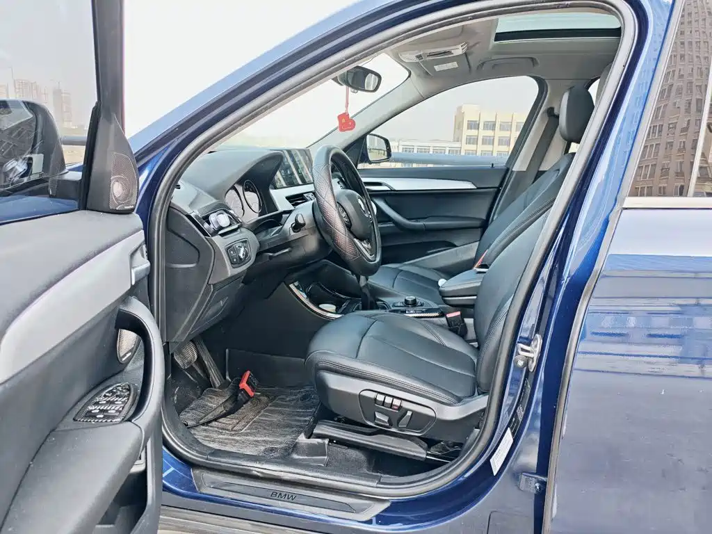 BMW X1 — миниатюра 15