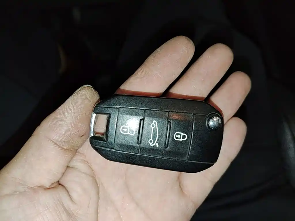 Peugeot 3008 — миниатюра 9