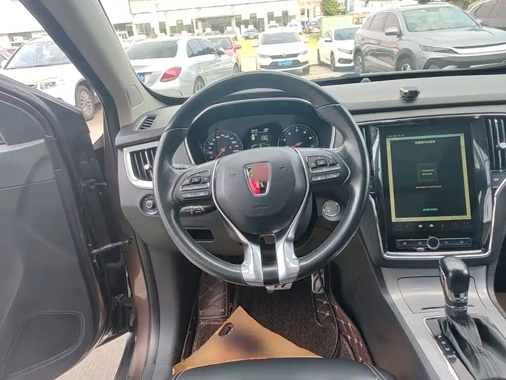Roewe RX5 — миниатюра 11