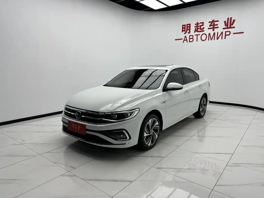 Volkswagen Bora 2023 280TSI DSG