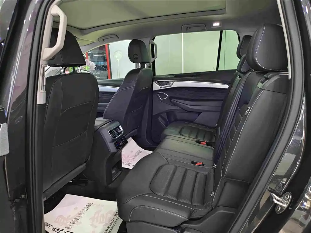 Volkswagen Talagon — миниатюра 9