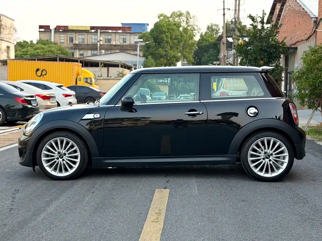 MINI Mini — миниатюра 7
