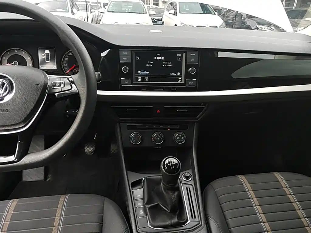 Volkswagen Lavida — миниатюра 13