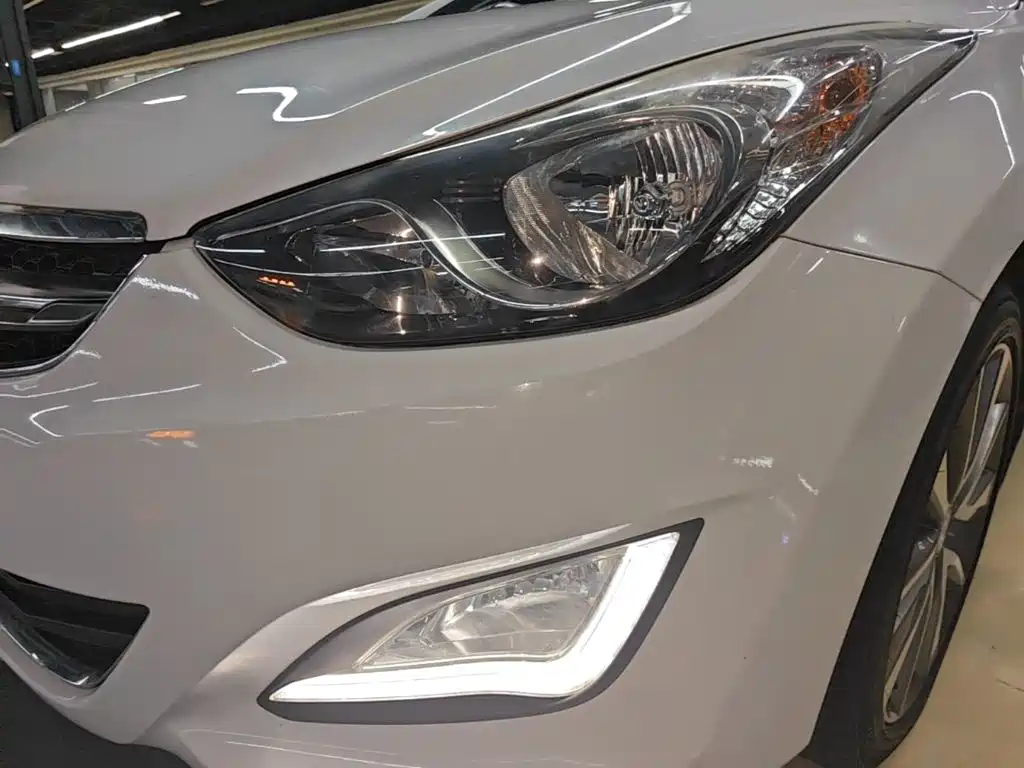 Hyundai Elantra Langdong — миниатюра 24