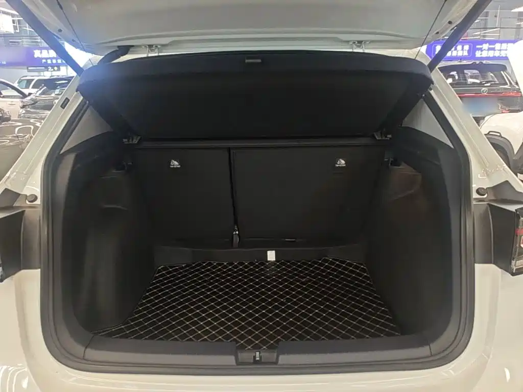 Volkswagen Tharu — миниатюра 19