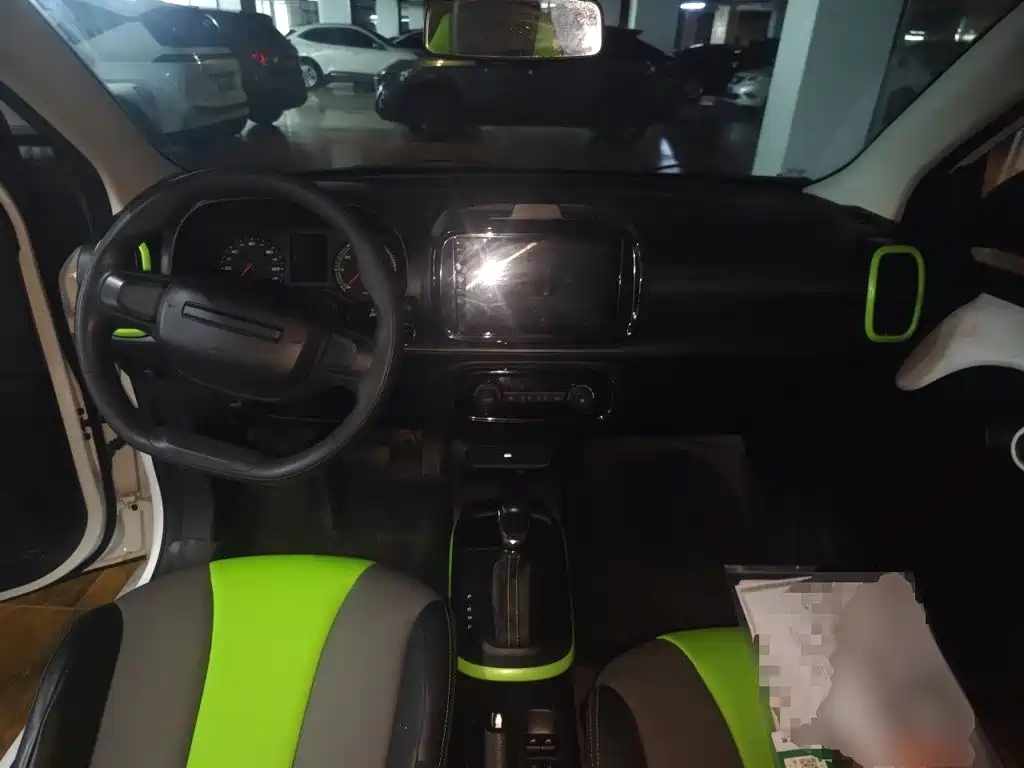 Roewe Clever — миниатюра 10