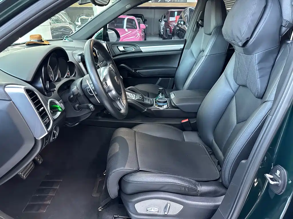 Porsche Cayenne 2011 Cayenne S 4.8L