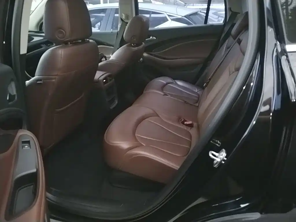 Buick Envision Plus — миниатюра 17