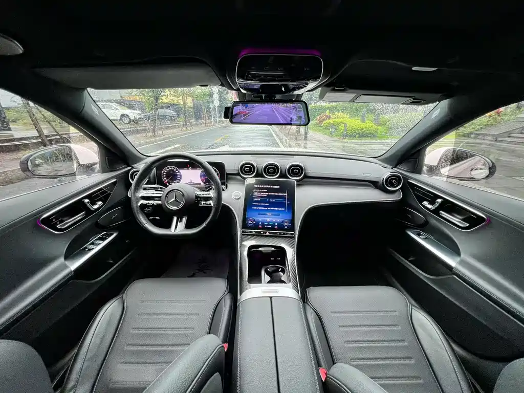 Mercedes-Benz C-Class — миниатюра 5