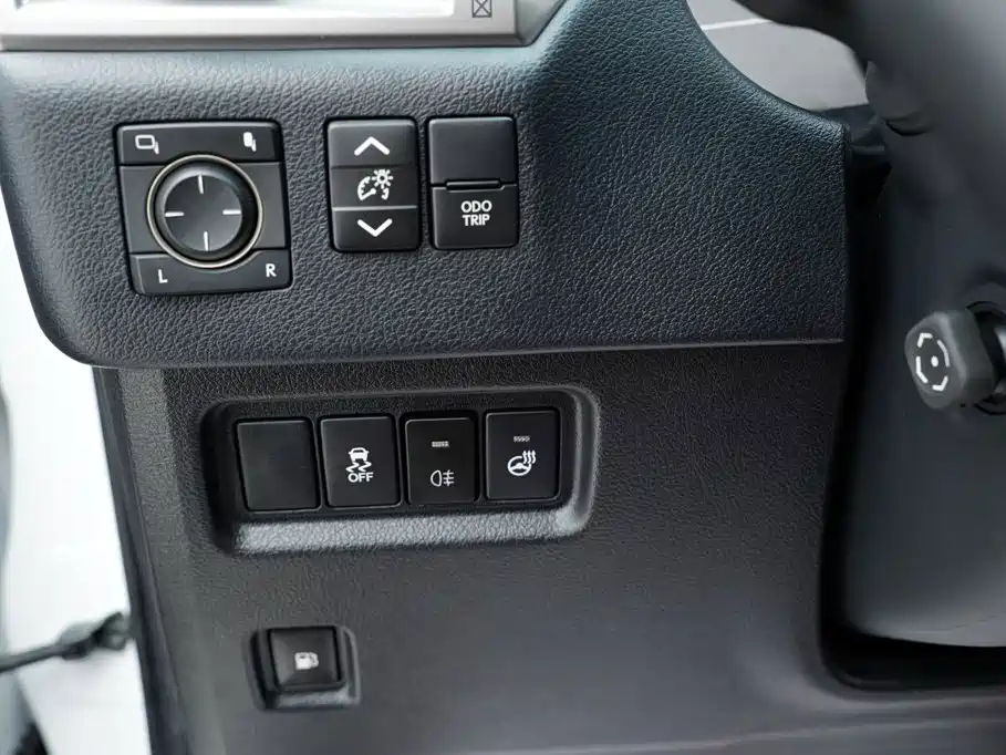 Lexus GX — миниатюра 11