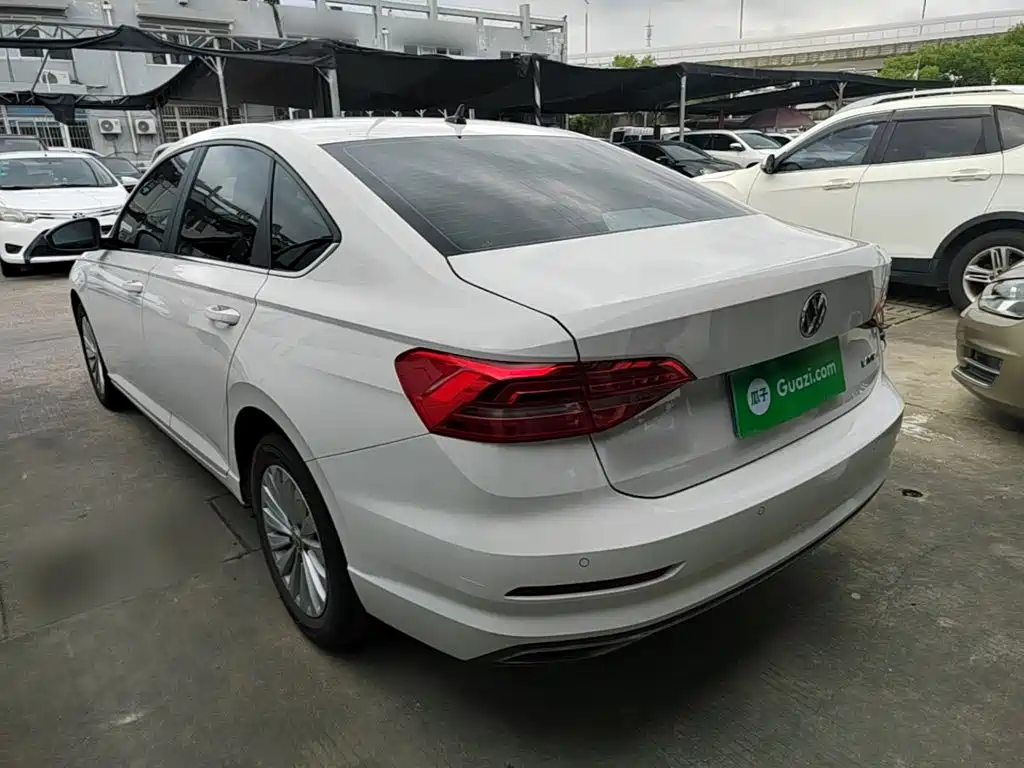 Volkswagen Lavida — миниатюра 5