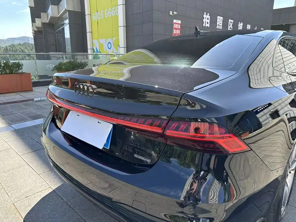 Audi A7L — миниатюра 42
