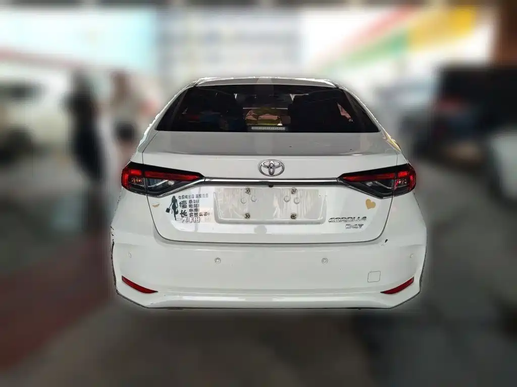 Toyota Corolla — миниатюра 3