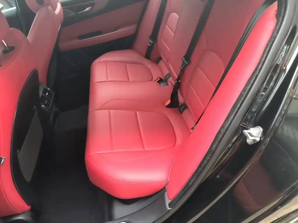 Jaguar XEL — миниатюра 17
