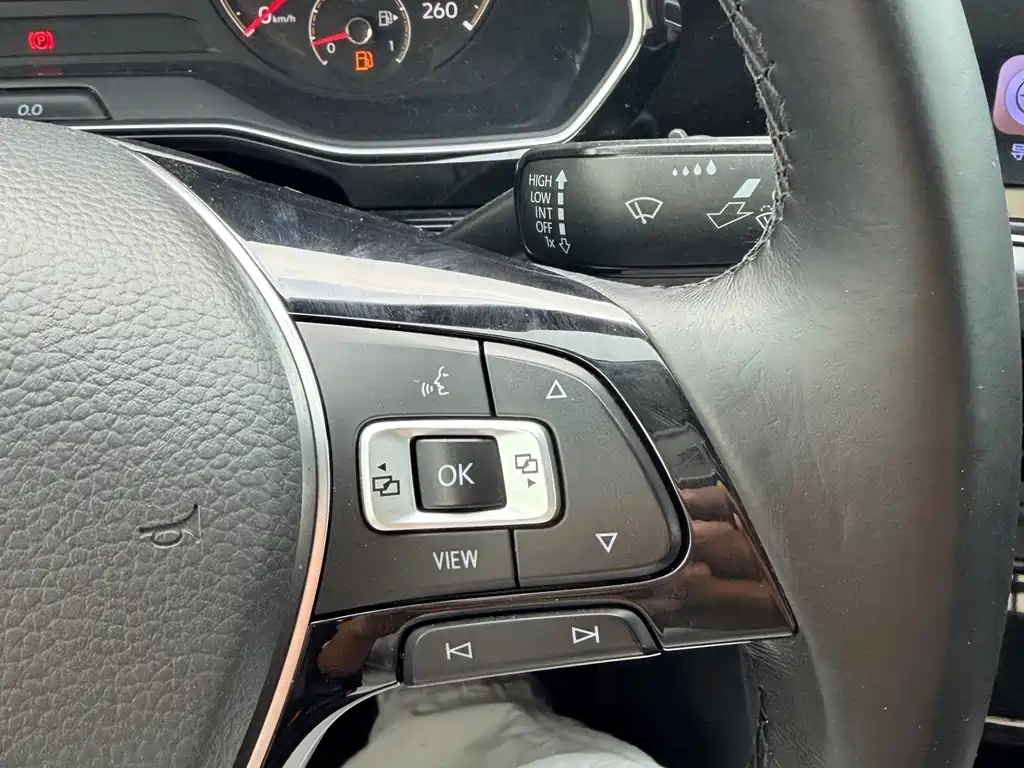 Volkswagen Sagitar — миниатюра 14
