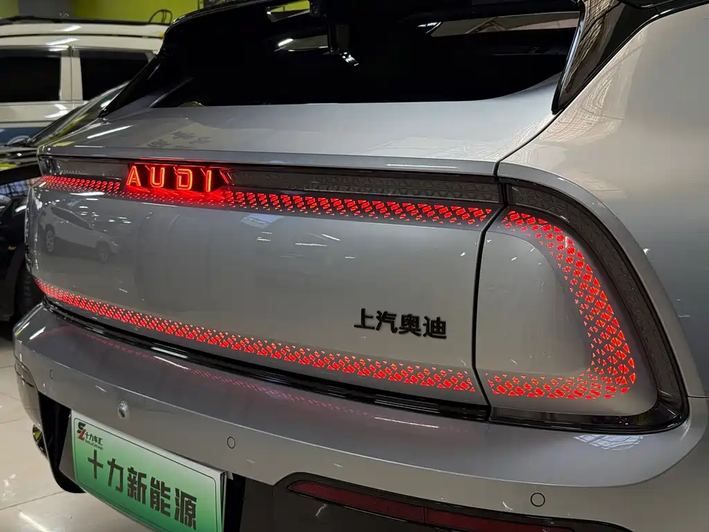 Audi E5 Sportback — миниатюра 8