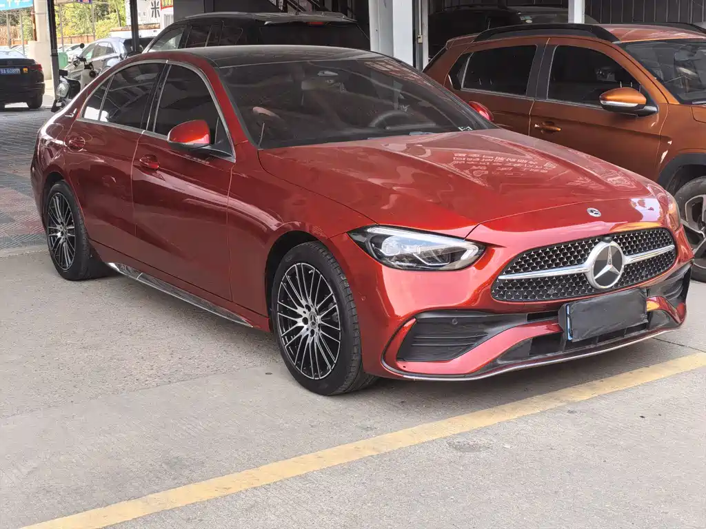 Mercedes-Benz C-Class — миниатюра 3