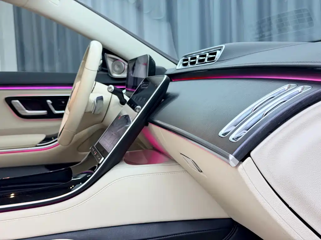 Mercedes-Benz S-Class — миниатюра 26