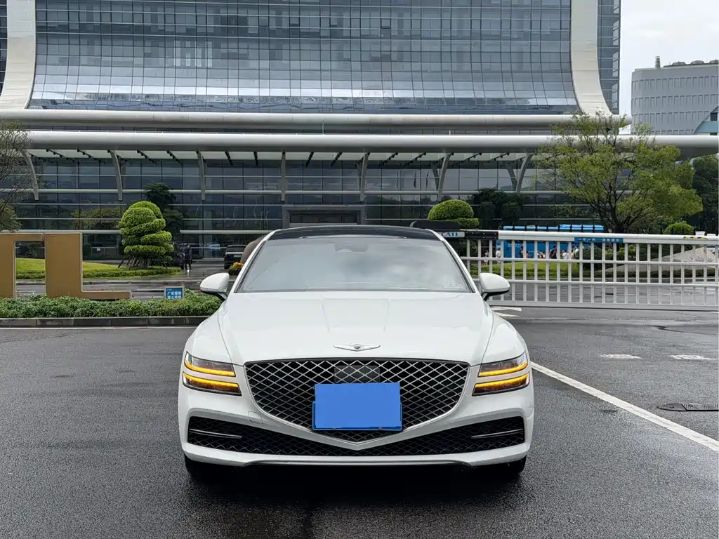 Genesis G80 — миниатюра 2
