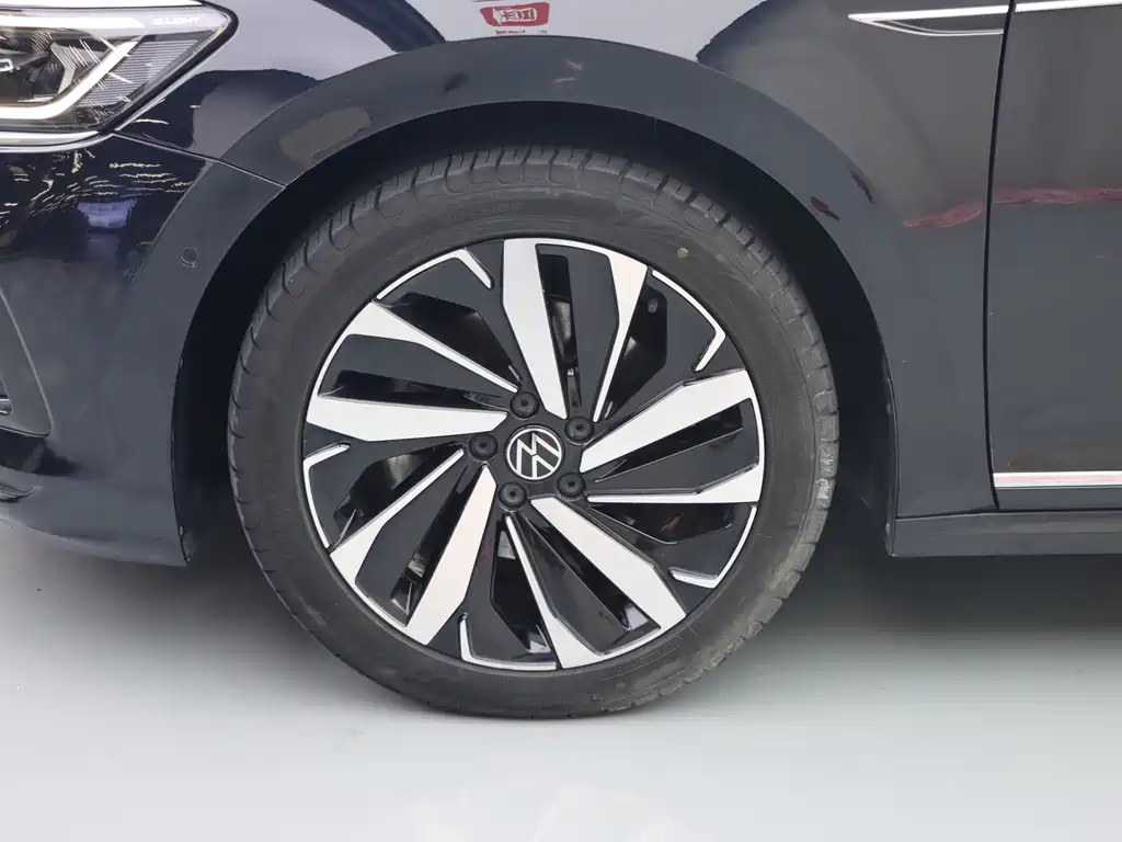 Volkswagen Passat — миниатюра 4