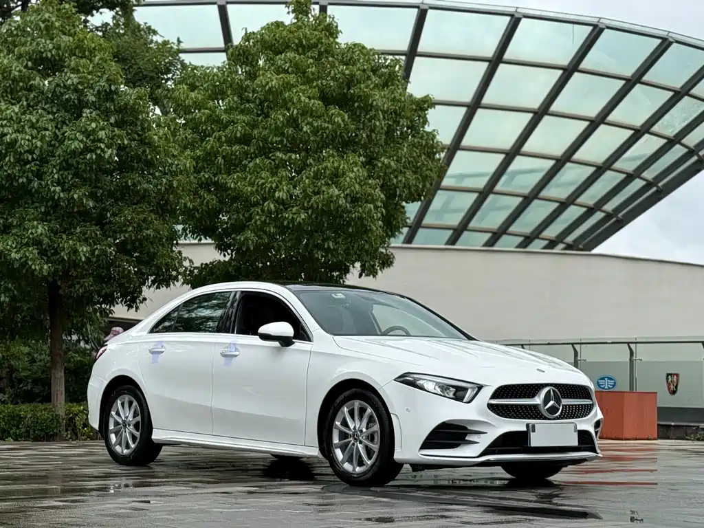 Mercedes-Benz A-Class A 2020 A 200 L Sport