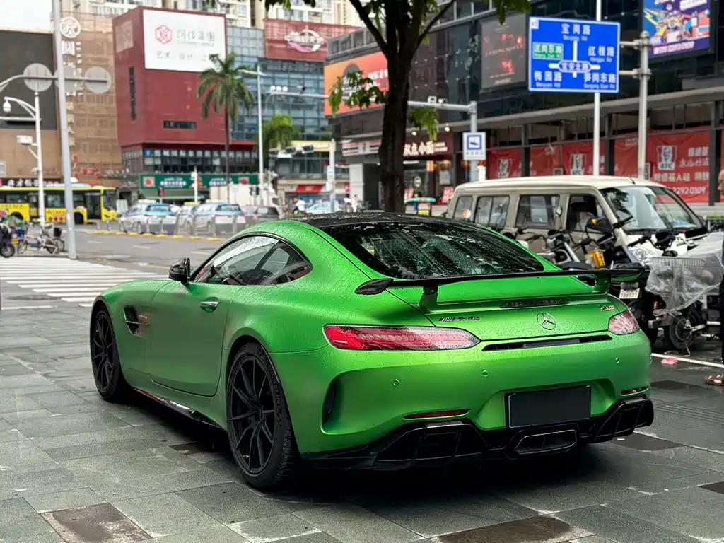 Mercedes-Benz AMG GT — миниатюра 9