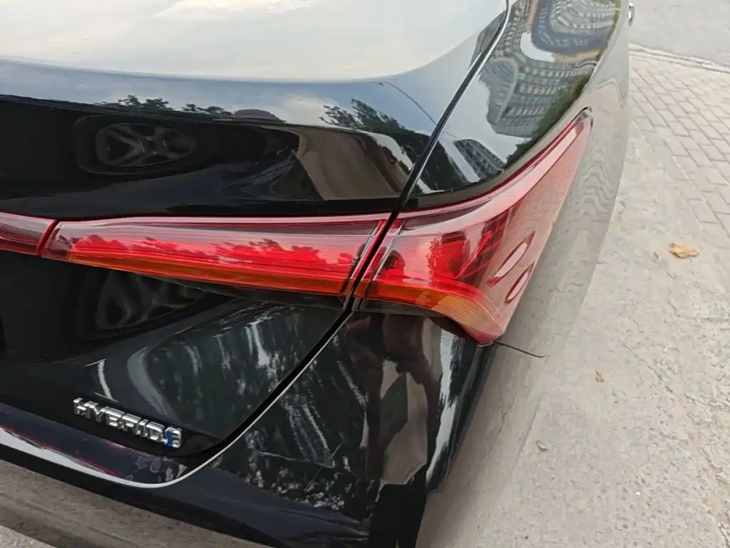 Toyota Avalon — миниатюра 8