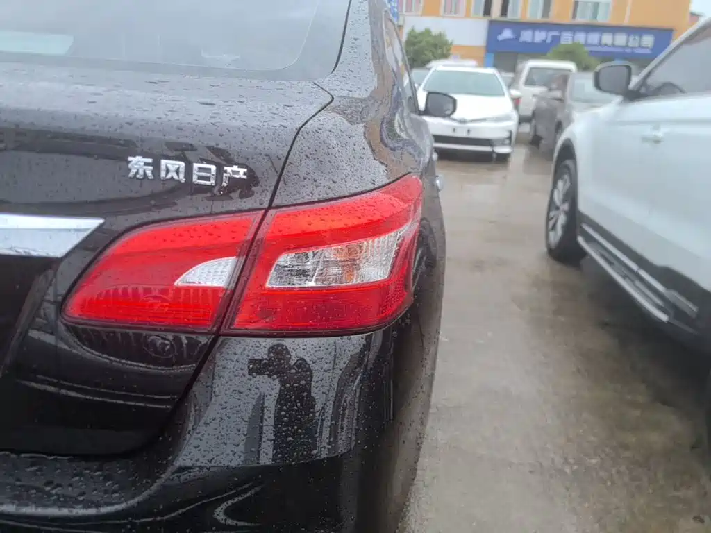 Nissan Sylphy — миниатюра 8