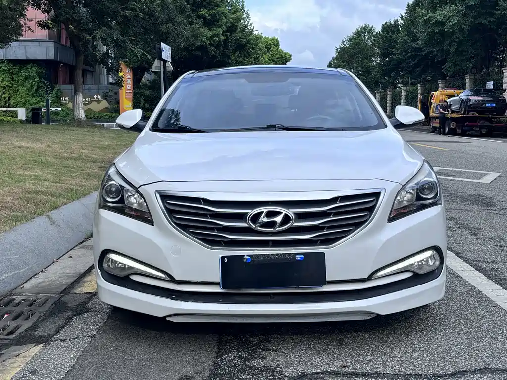 Hyundai Mistra — миниатюра 2