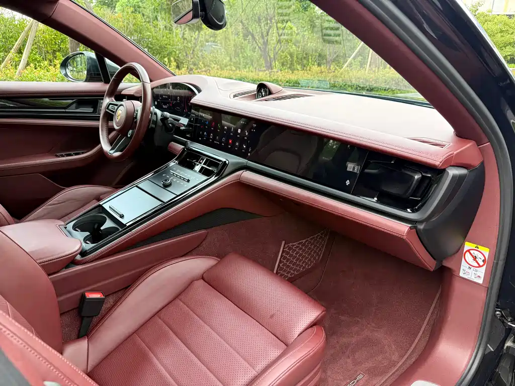 Porsche Panamera — миниатюра 16