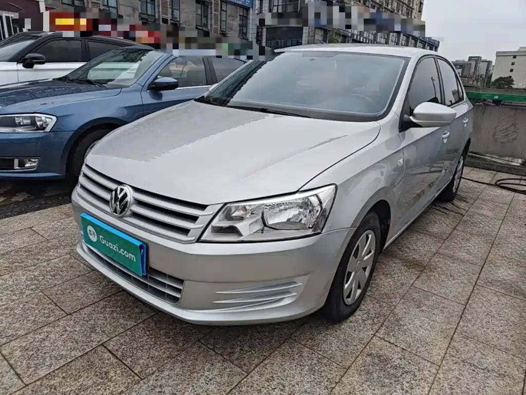 Volkswagen Santana — миниатюра 2