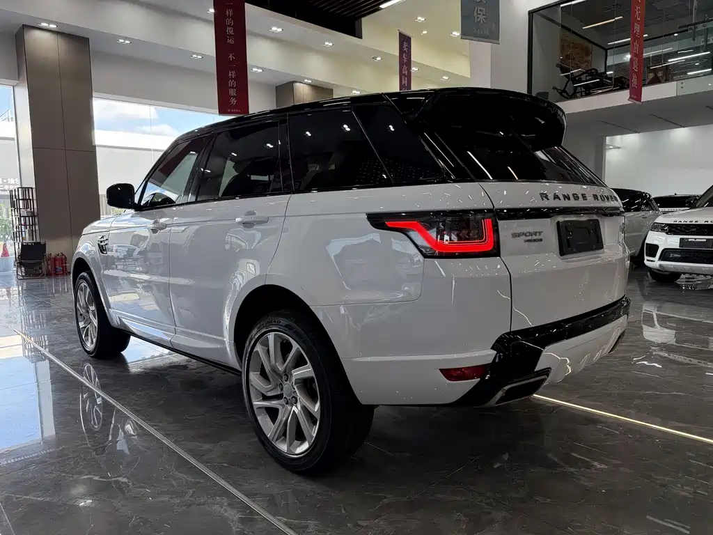 Land Rover Sport — миниатюра 19