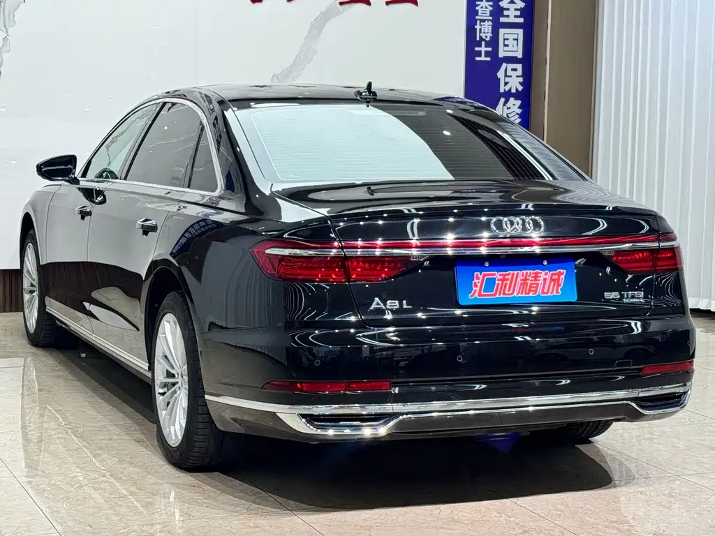 Audi A8 — миниатюра 4