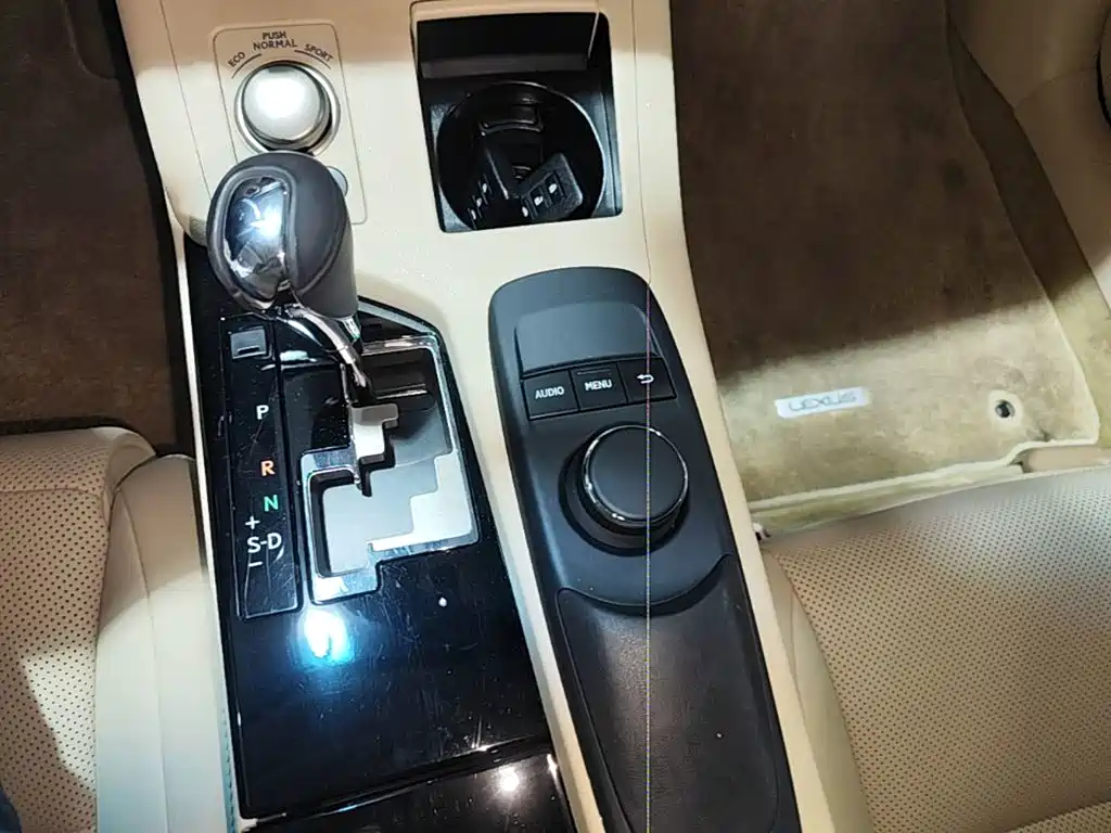 Lexus ES — миниатюра 14