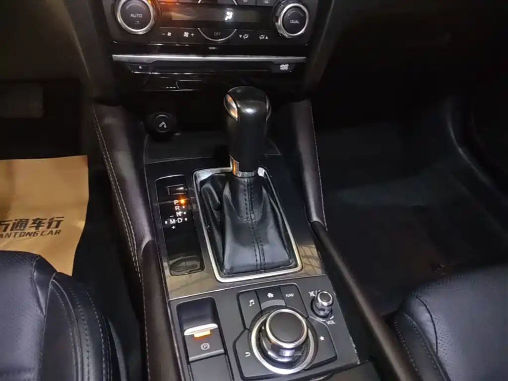 Mazda Atenza — миниатюра 14