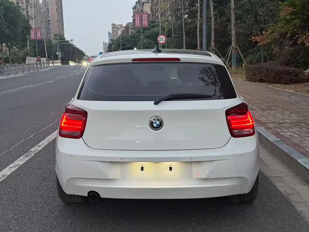 BMW 1 Series (Import) — миниатюра 3